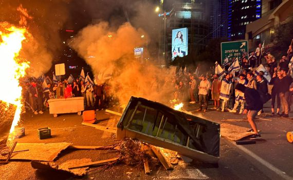 אחרי לילה שלם של חסימות: איילון נפתח לתנועה