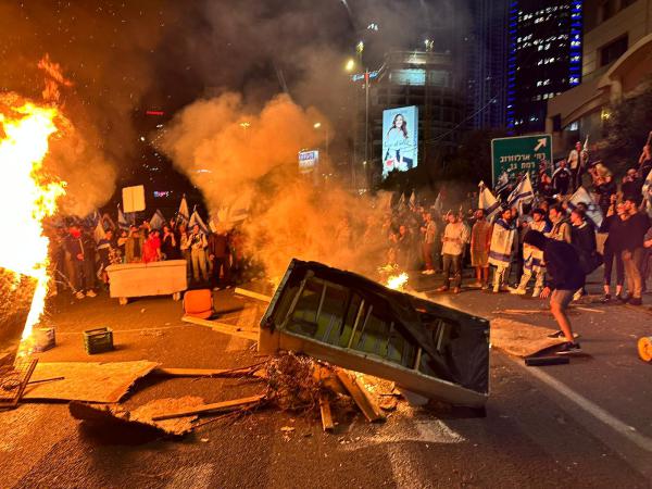 אחרי לילה שלם של חסימות: איילון נפתח לתנועה