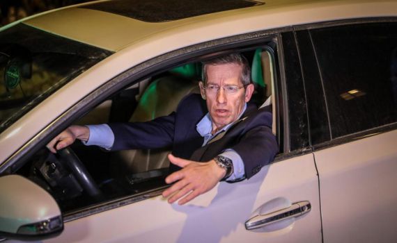 נציג נתניהו לשיחות: "אני אופטימי, מקווה שיהיה טוב"