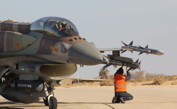 טכנאי חיל האוויר לסרבנים: "שרפתם לנו את הקול'