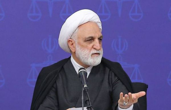 בעקבות הגינויים נגדה: איראן זימנה את השגרירים לשיחה