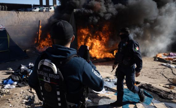 שריפה בגבול מקסיקו: 39 הרוגים במתקן מהגרים