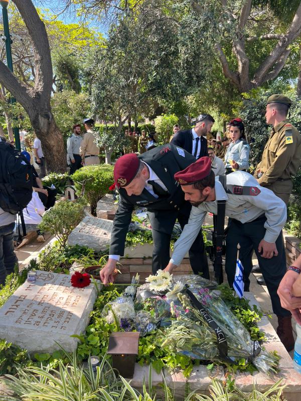 אושר בכנסת: בני משפחה של חללי צה"ל יזכו להגנה מפיטורין