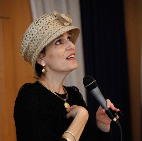 הרבנית ימימה מזרחי מתמוגגת: "לא מקנאה בו בימים אלה"