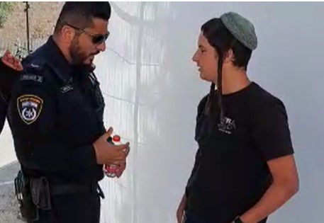 צפו: נערים נעצרו עם גדי בדרך להקריב קרבן פסח