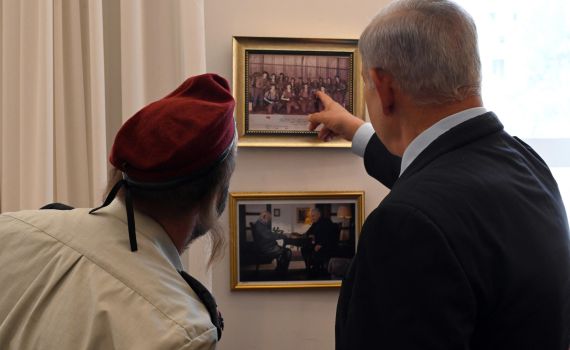 נתניהו למדליקי המשואות: "ההפך הגמור קורה"