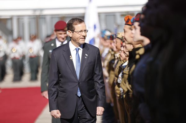 הצטרפו לשידור החי: טקס מצטייני בית הנשיא