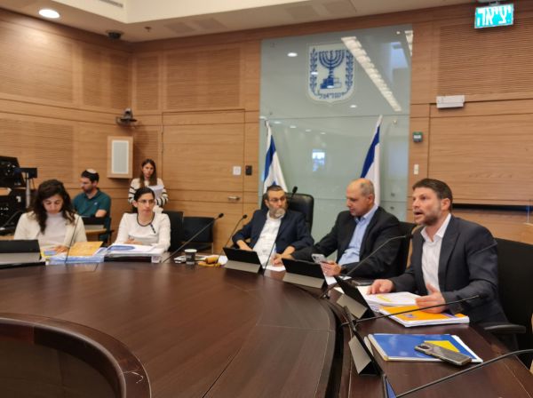 מאבק באינפלציה: החל דיון התקציב בוועדת הכספים