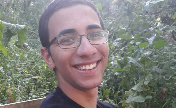 ראיתם אותו? חיפושים אחרי נעדר בן 19 מקרית ארבע