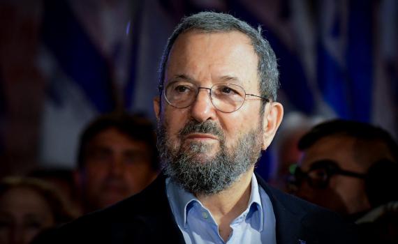 יורם שפטל משתלח באהוד ברק: "שחיתות של השליט העליון"