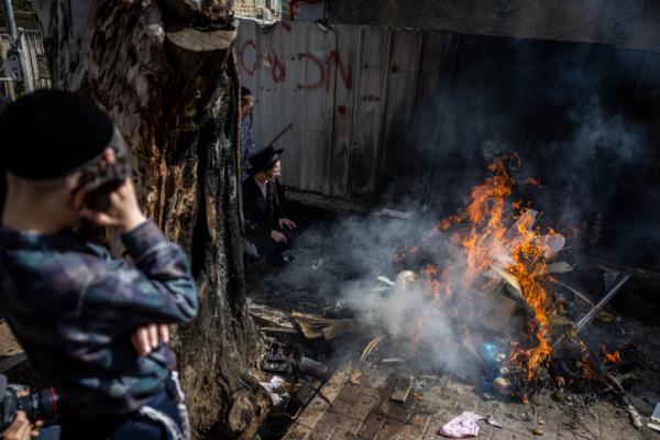 ראש העין: ילד נכווה בשריפת חמץ, מצבו בינוני