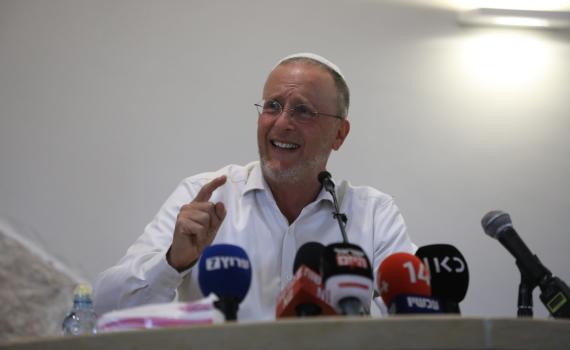 אחרי הפיגוע: ליאו די ישתתף בטקס המשואות