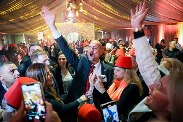 גלריית ענק: הפוליטיקאים חוגגים מימונה