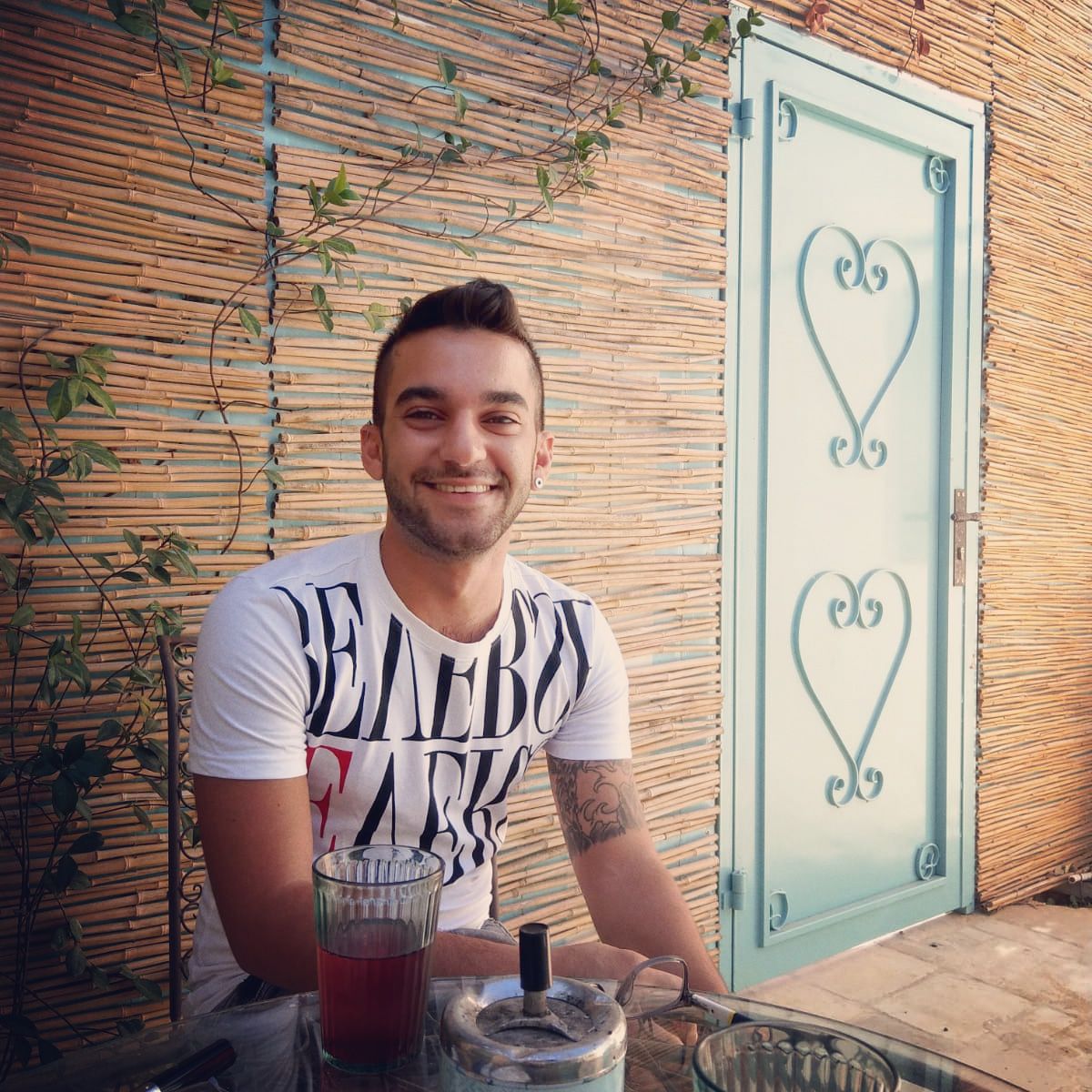 שובל התמכר לסמים: "כשנכנעתי, יצאתי לחופשי"