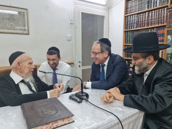 הרב אדלשטיין קורא לסגור את הר הבית ליהודים