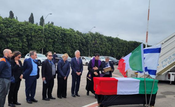 תיעוד: הפרידה מהנרצח האיטלקי בפיגוע