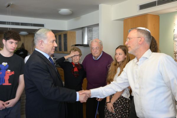 נתניהו לליאו די: "כעת אישתך ובנותיך יחיו בתוכך"