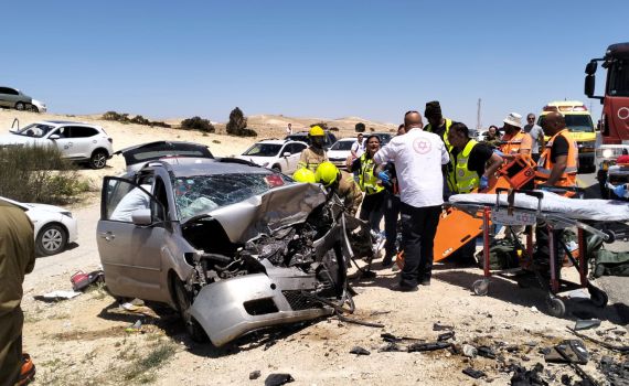 הנפגעים בתאונה בנגב: משפחה מהיישוב נוקדים