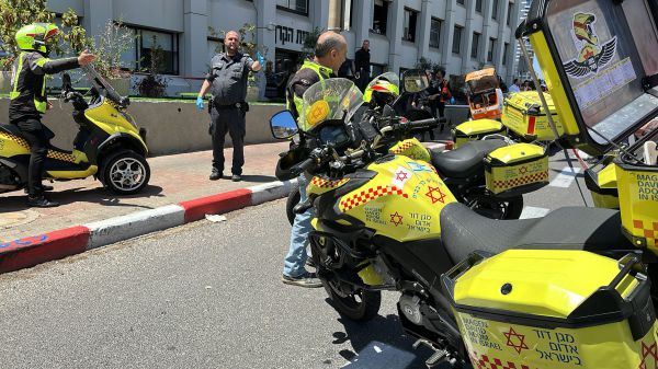 בגלל ויכוח בכביש: גבר כבן 40 נדקר ברמת גן