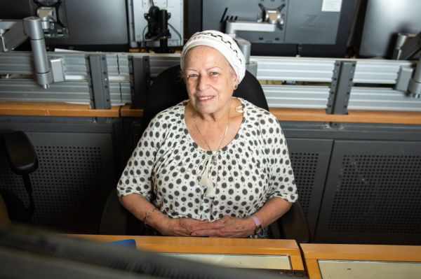 צפו: שורדת השואה ונכדתה הפעילו את הצפירה הארצית