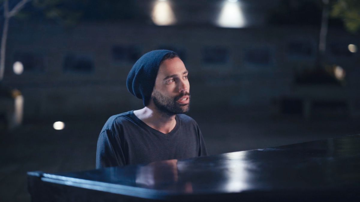 הזמר הצעיר בקליפ חדש עם אחיות שכולות