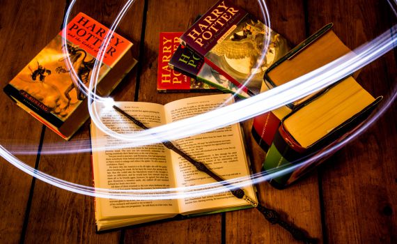 תכינו את השרביטים: הארי פוטר מגיע למסכי הטלוויזיה