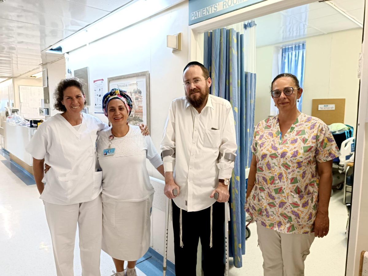 בשורות טובות: אברהם פאלי שוחרר מבית החולים