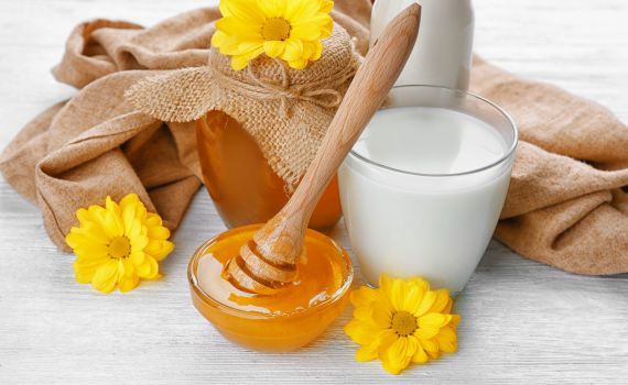 מה בודקים בדבש ואיך יודעים שהוא לא מזוייף?