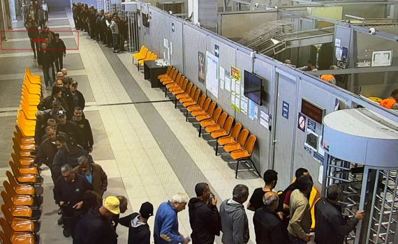 חשד: במנהל האזרחי מכרו היתרי כניסה לפלסטינים