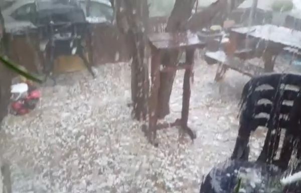 מזג האוויר השתגע: ברד כבד יורד בבקעת הירדן. צפו