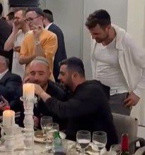 ישי ריבו ועומר אדם בדואט ספונטני. צפו