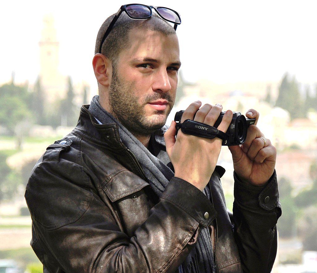 העיתונאי הדתל"ש ברך שהחיינו: "רעדו לי הידיים"