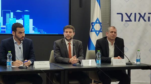 למה חיים ביבס התחרט? צפו בתשובה של סמוטריץ'