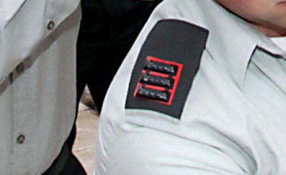 קצין בדרגת סרן נעצר בחשד לאונס קצינה המשרתת עמו