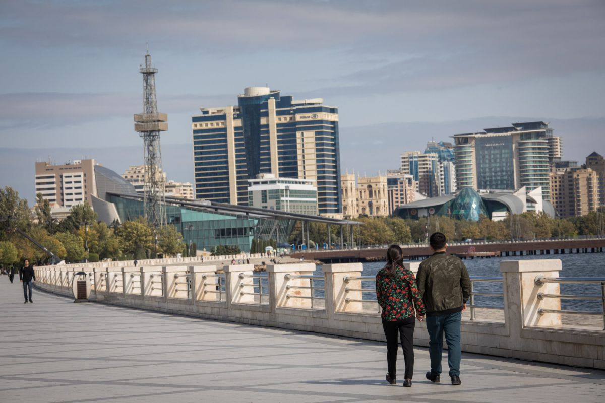 כבר הכינו נשק: סוכל פיגוע של דאעש נגד שגרירות ישראל בבאקו