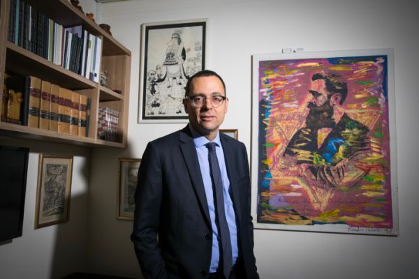 חוזר להתחלה: הג'וב החדש של צביקה האוזר