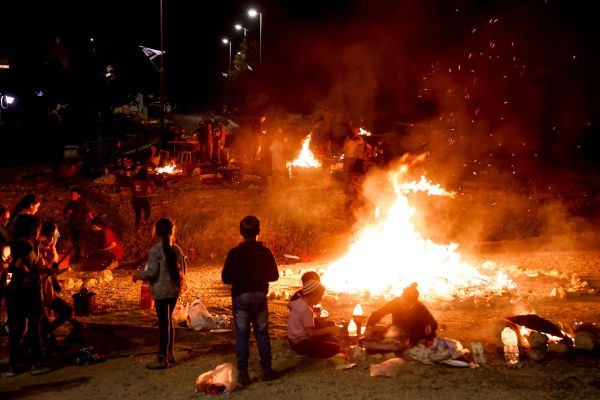 נציב הכבאות חתם על צו האוסר הדלקת מדורות