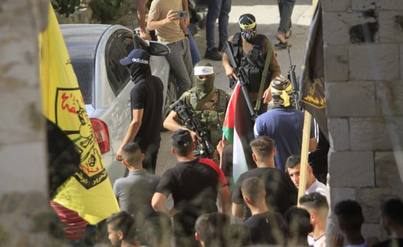 קצין במשטרה הפלסטינית ירה לעבר לוחמים וחוסל