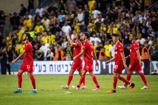 הפועל ב"ש או מכבי ת"א? ליגת העל מגיעה לנקודת רתיחה