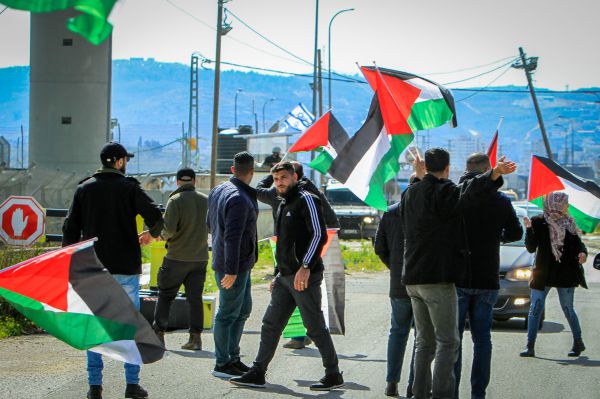 מחדל: אלפי פלסטינים חדרו לתוך מישור אדומים