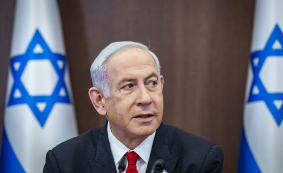 סקר: גנץ בורח לנתניהו; הימין מאבד 12 מנדטים