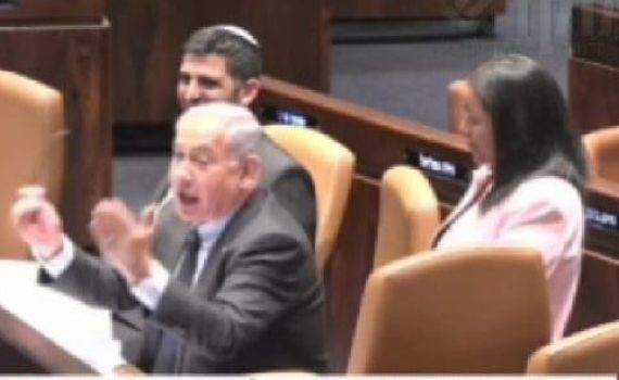 חבר האופוזיציה הסתלבט על נתניהו; כך הוא השיב לו: צפו