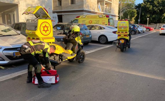 חיסול בנתניה: אופנוע התפוצץ במהלך נסיעה