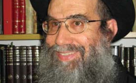 הרב הסרוג הודיע: אתמודד על תפקיד הרב הראשי