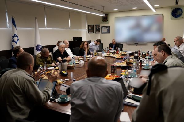 מבצע מגן וחץ: נתניהו יכנס את הקבינט המדיני ביטחוני
