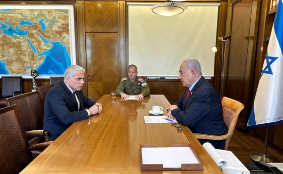 על רקע המתיחות בדרום: נתניהו נועד עם לפיד
