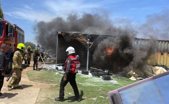 שריפה פרצה בנווה צוף, תלמידות מפונות מהאולפנה