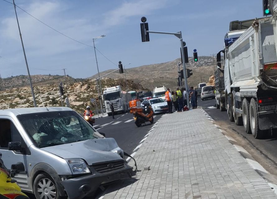ילד בן 7 נפצע אנושות מפגיעת רכב בשער בנימין
