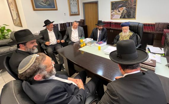 הרב יצחק יוסף לרבנים החדשים: "תתירו כל מה שאתם יכולים"