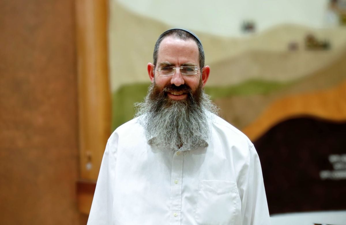 אחרי עשור בלי רב: זה הרב החדש של קריית ארבע